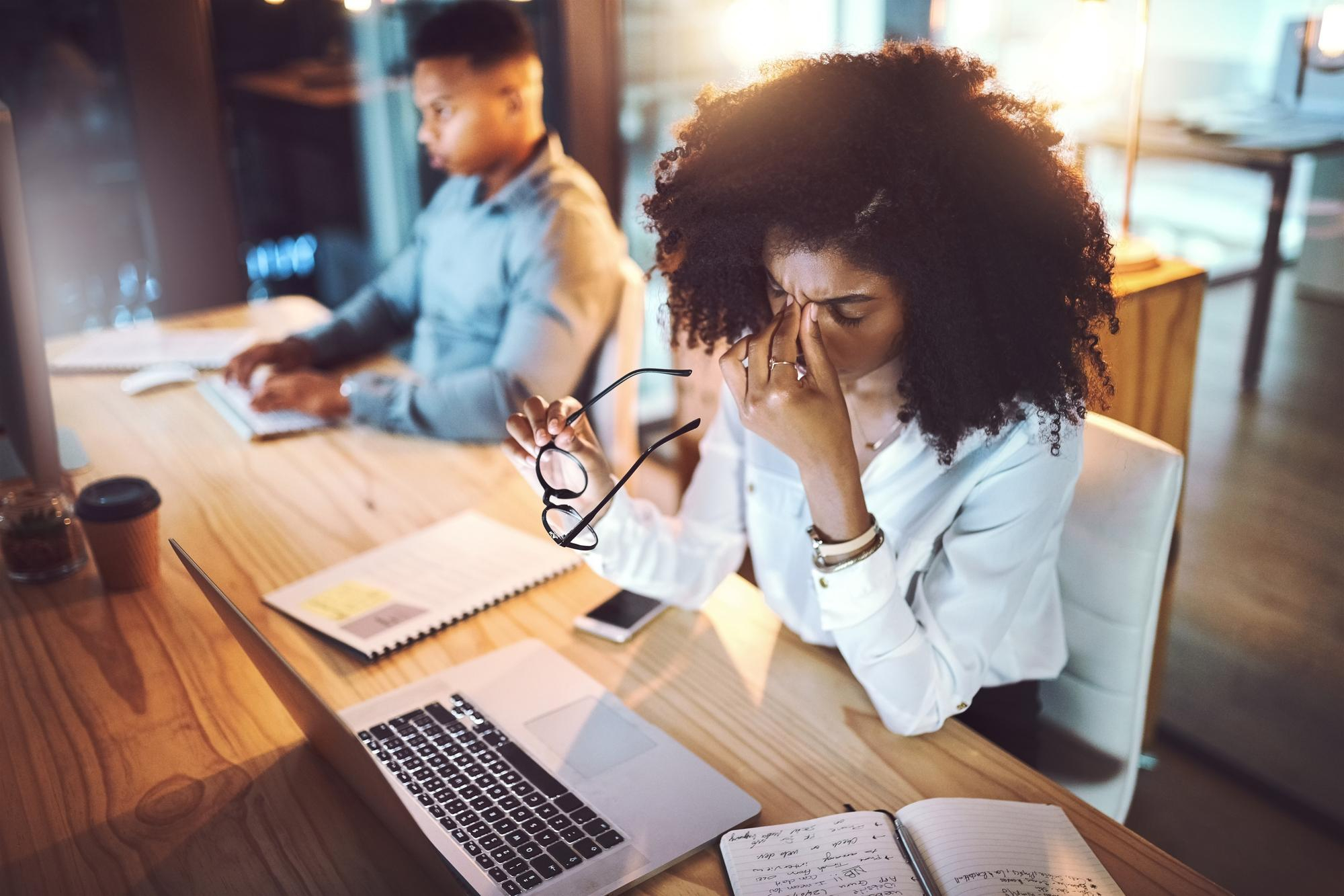 woman looking upset - Multi-Country Payroll Outsourcing