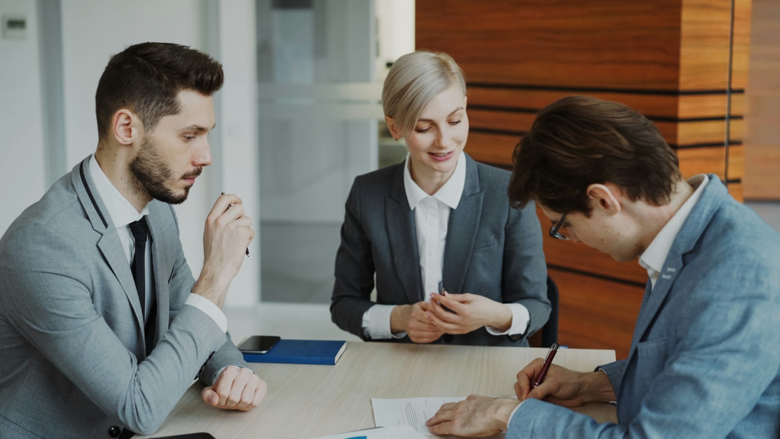 People Working - Documents Required to Open Company Bank Account in UAE