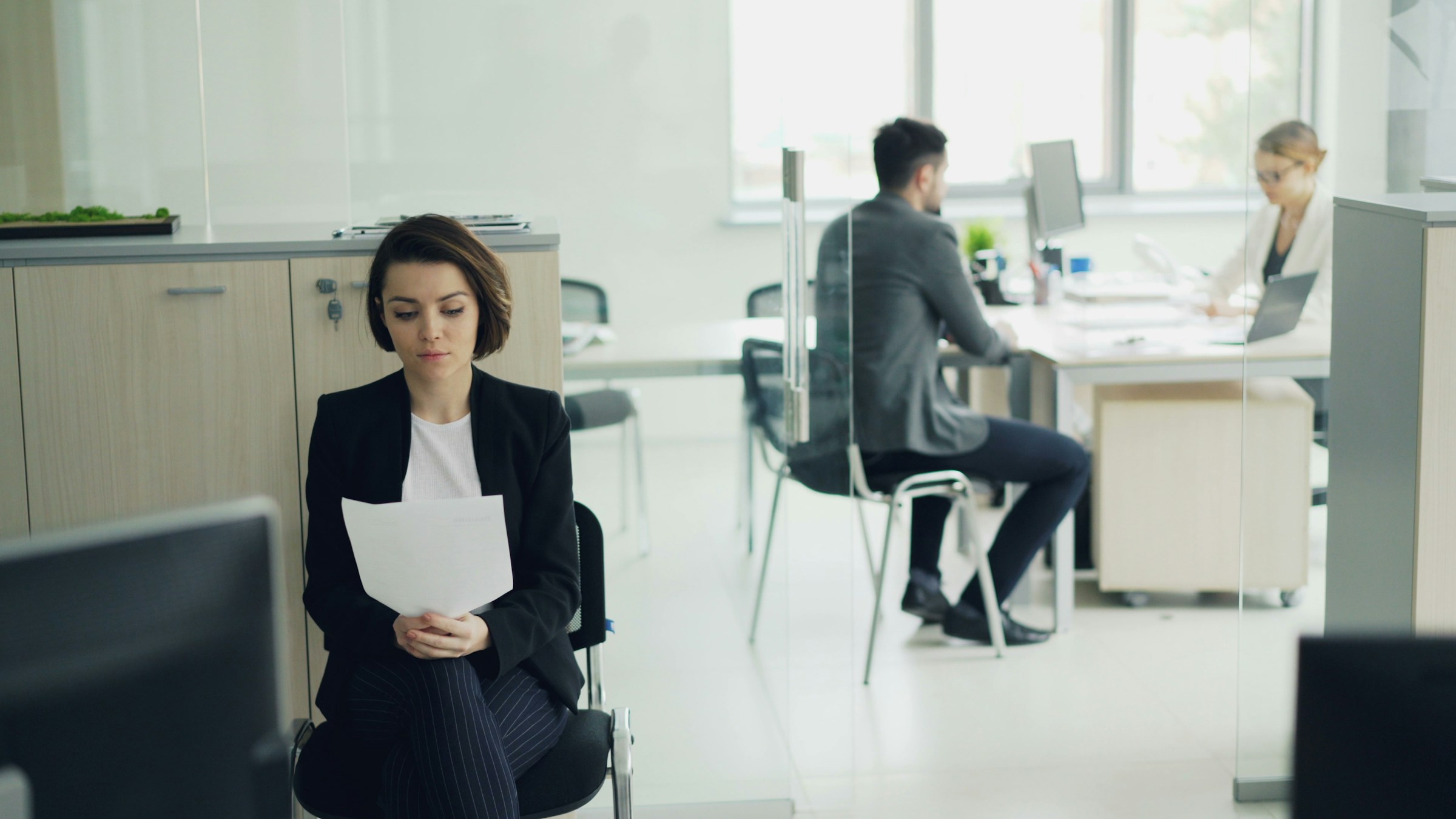 People in Office - Qatar Labour Law Termination Benefits